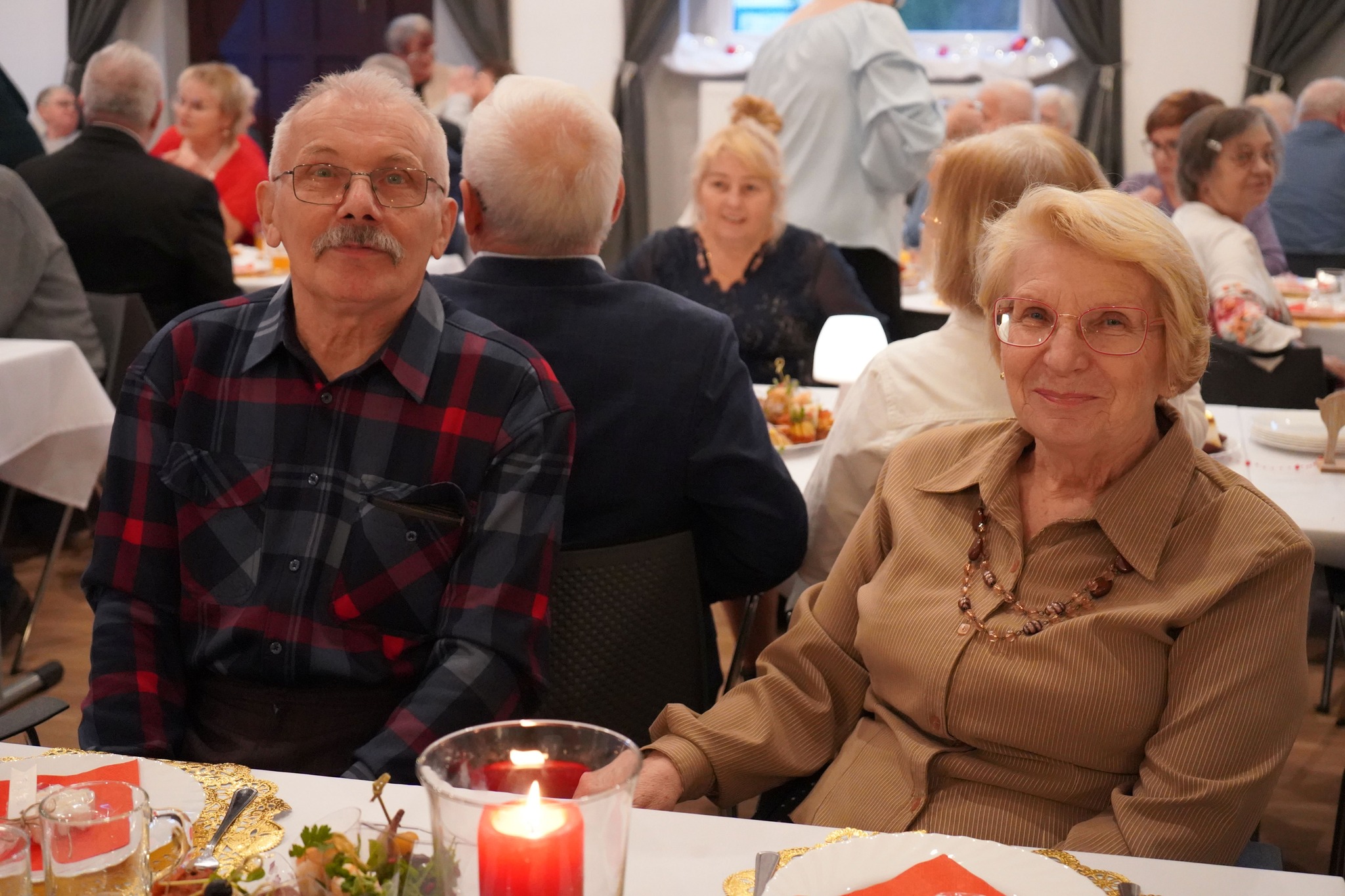 600298945_878754604513092_2901487227198855167_n